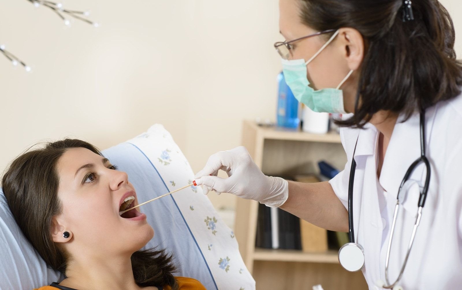 Диагностика лакун в гландах Диагностика лакун в гландах